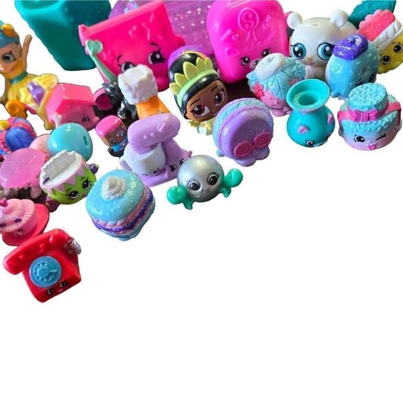 Shopkins Mixed Lot Food Fair Crystal Shoppies 64 peices Random - Picture 7 of 9